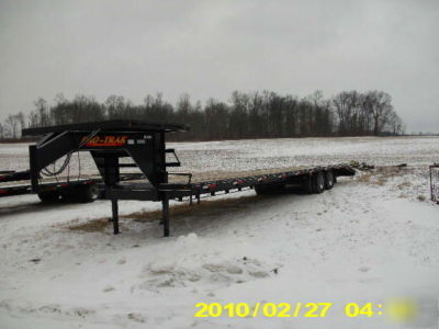 2010 protrak 40' gooseneck 24000# dual tandem trailer