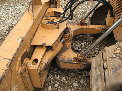 Case 550G bulldozer *99 model* great undercarriage*