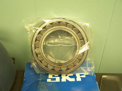 Skf spherical roller bearing - 22218 ek / cck/W33