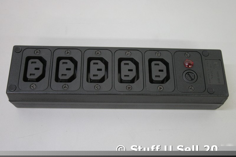 489-807 5-way iec mains distribution unit plug inlet