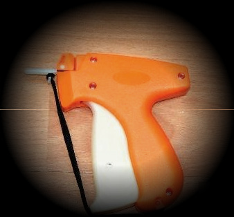 New garment tagger price label tag tagging gun + barbs