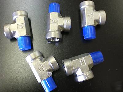 Parker 4-4-4 st-ss street tee's (5)