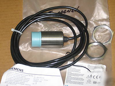 Siemens 3RG4024-0KB60 proximity switch 20-265 v ac/dc