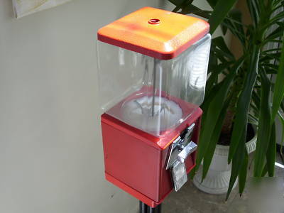 Ashland/nw gumball vending machine $.25 red w/stand