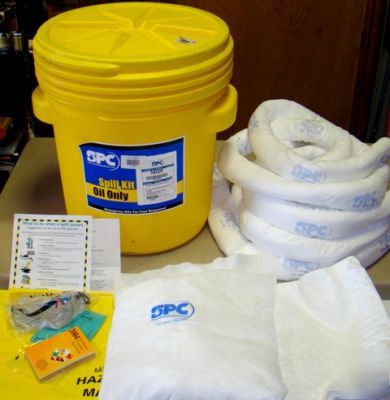 New spc emergency chemical oil spill kit 20 gal drum 