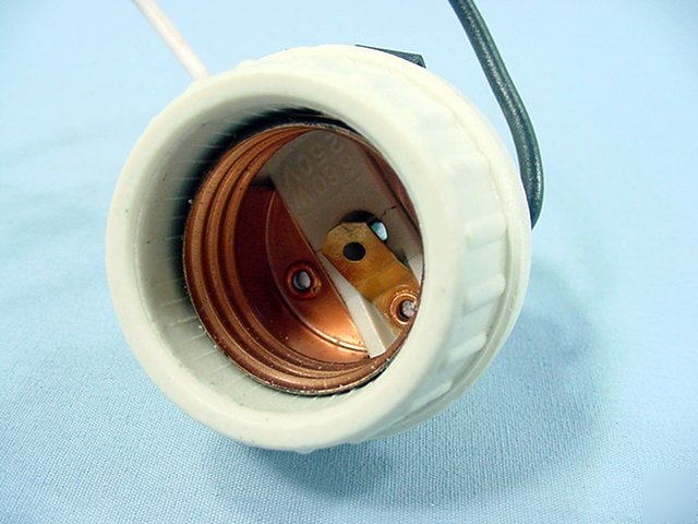 Leviton snap-in porcelain lamp holder light socket