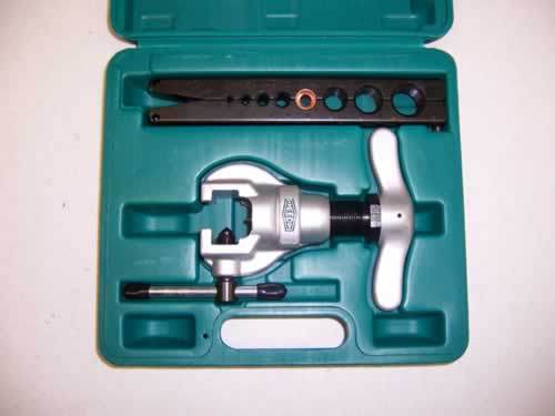 Refco 4506171 RF888Z 45 degree flaring tool 1/8