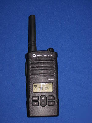 Motorola rdx RDU2080D business radio uhf radio 2 watts