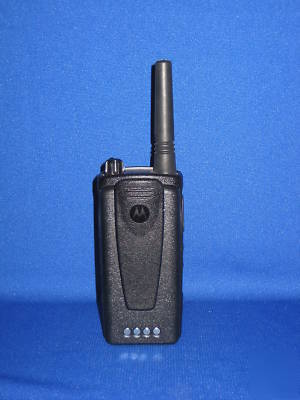 Motorola rdx RDU2080D business radio uhf radio 2 watts