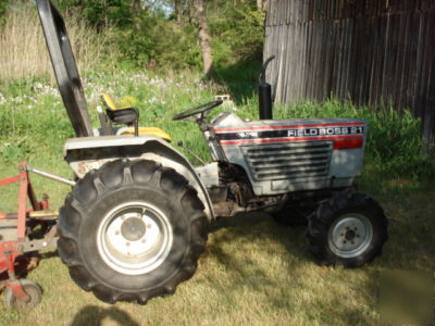 White field boss 21 diesel 4WD tractor w/ caroni mower