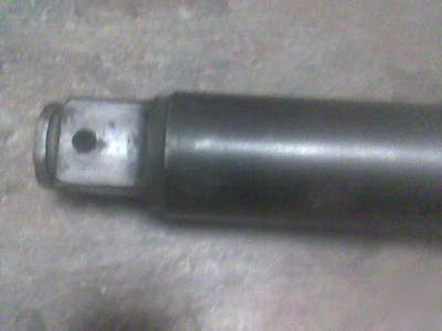 1 in dr earthquake impact socket wrench tool. powerfull