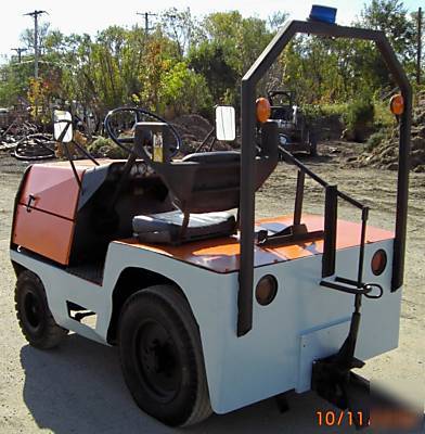 Clark pope (harlan) 4000# draw bar pull tug, 1984