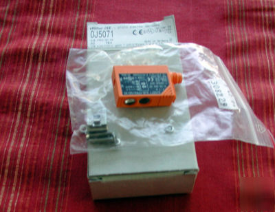 Ifm efector OJ5071 photoelectric sensor