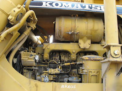 Komatsu D125A crawler tractor dozer with ripper