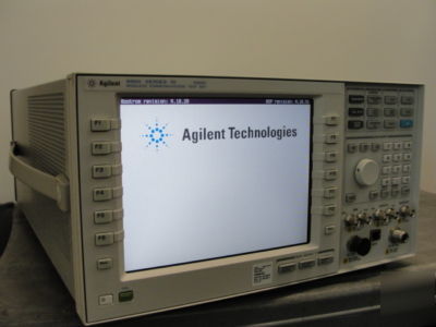 Hp / agilent E5515C 8960 series communication test set
