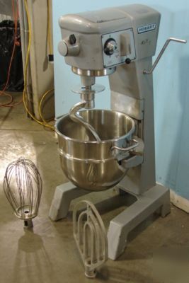 New hobart 30 quart mixer with attachments, bowl