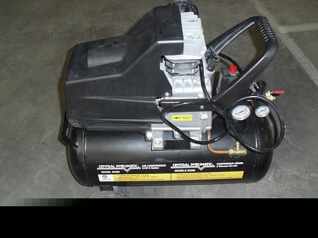 2HP 8GAL 115PSI portable air compressor tools 95386