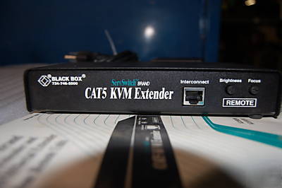 Blackbox servswitch CAT5 extender remote w adapter&book