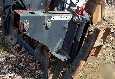 Bobcat 709 backhoe attachment w/ stabilizers