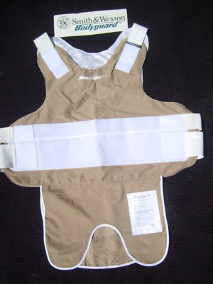 Smith & wesson body guard armor carrier- mens khaki xl