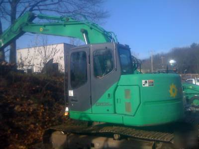 Used 2005 case CX135 zero turn excavtor