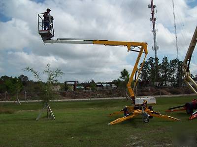 Nifty TM34T telescopic boom lift,40',free ship to 48