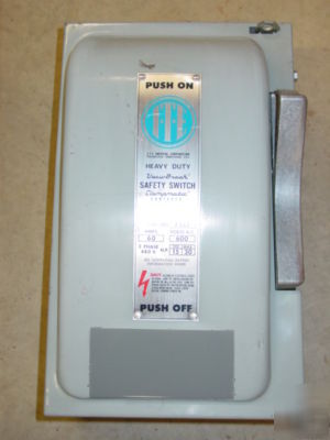 Fused disconnect 60 amp 600 vac 3 phase fusible switch 