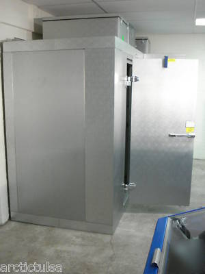 Step in / walk in norlake freezer KLF46CL