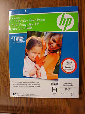 200 sheets hp everyday semi gloss photo paper Q2509A 