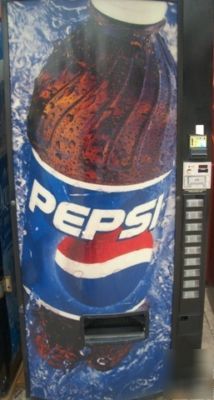 Dixie narco 600E soda pop vending machine multi-price