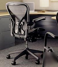 Levenger herman miller aeron chair-medium *unused*