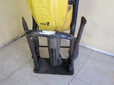 Cobra MK1 gas powered breaker jackhammer nice tips cart