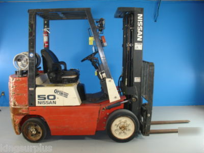 New 2002 nissan 5000LB forklift tires 3STAGE sideshift