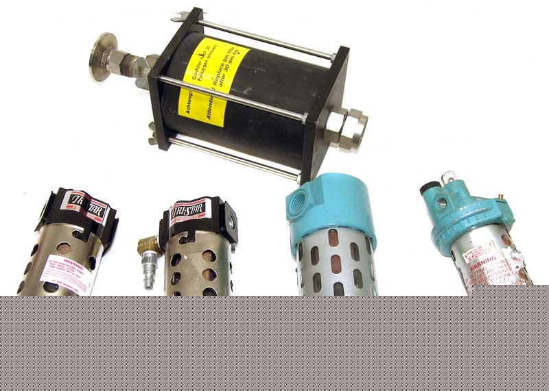 Lot 5 wilkerson arrow lubricator air / gas filter units