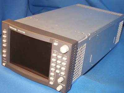 Tektronix WFM700 multiformat, multistandard wfm monitor