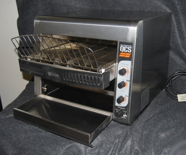 Compact high volume holman conveyor toaster 