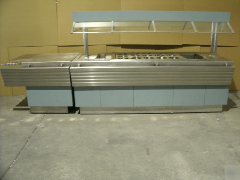 8' refrigerated inline salad bar w/ booster end table