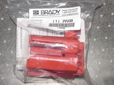 New brady ball valve lockout clamp fit 2VU39 BS07A red 