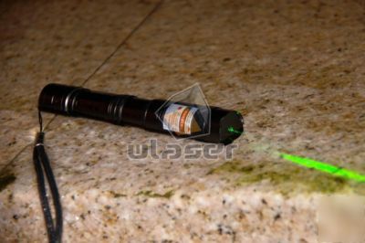 Waterproof industrial green laser torch contin. button