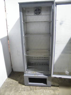 Osbourne wine / drinke chiller fridge working order