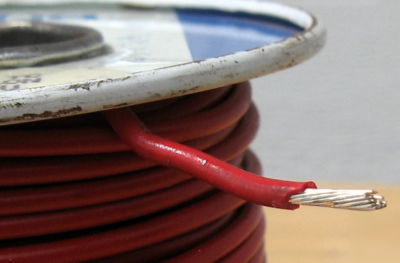 Alpha 1555 #18 awg strnd. hookup wire 1000 ft.- red