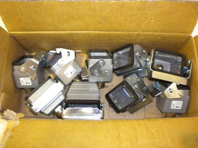 (9) thomas & betts contact cable coupler hood CH806 t&b