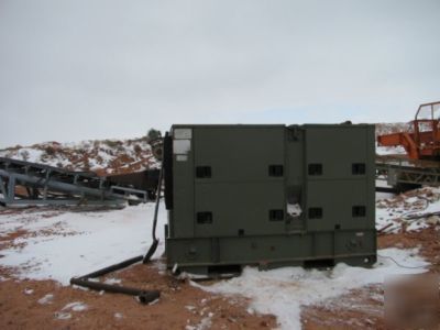 Cedar rapids 5X12 2 deck screen w/ 30 kw gen set