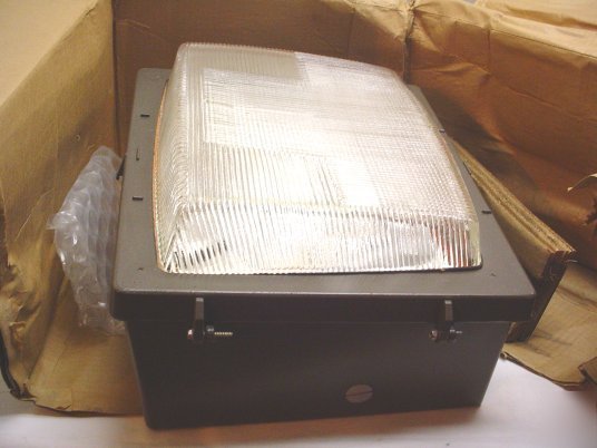 Ge general electric W4L 400 wall lighter luminaire