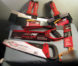 New 8 piece drywall taping set + 3 saws 