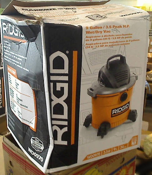 New ridgid WD0970 9 gallon wet/dry vacuum 3.5 hp *