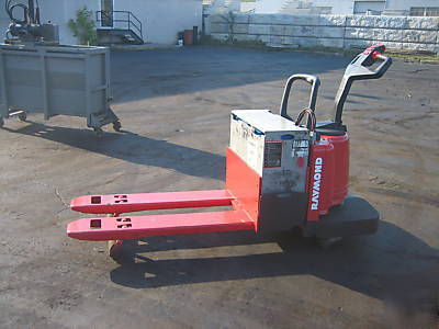 Raymond forklift 2005 model #112 jack , 6000LB capacity