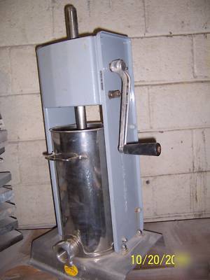 Sausage stuffing machine-tre spade model# uss-7KV