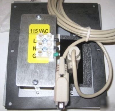 Sce weco cr-9M-10 3924 9-pin male comm 120V outlet box
