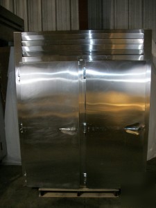 Traulsen 2 door roll-in retarder refrigerator pass thru